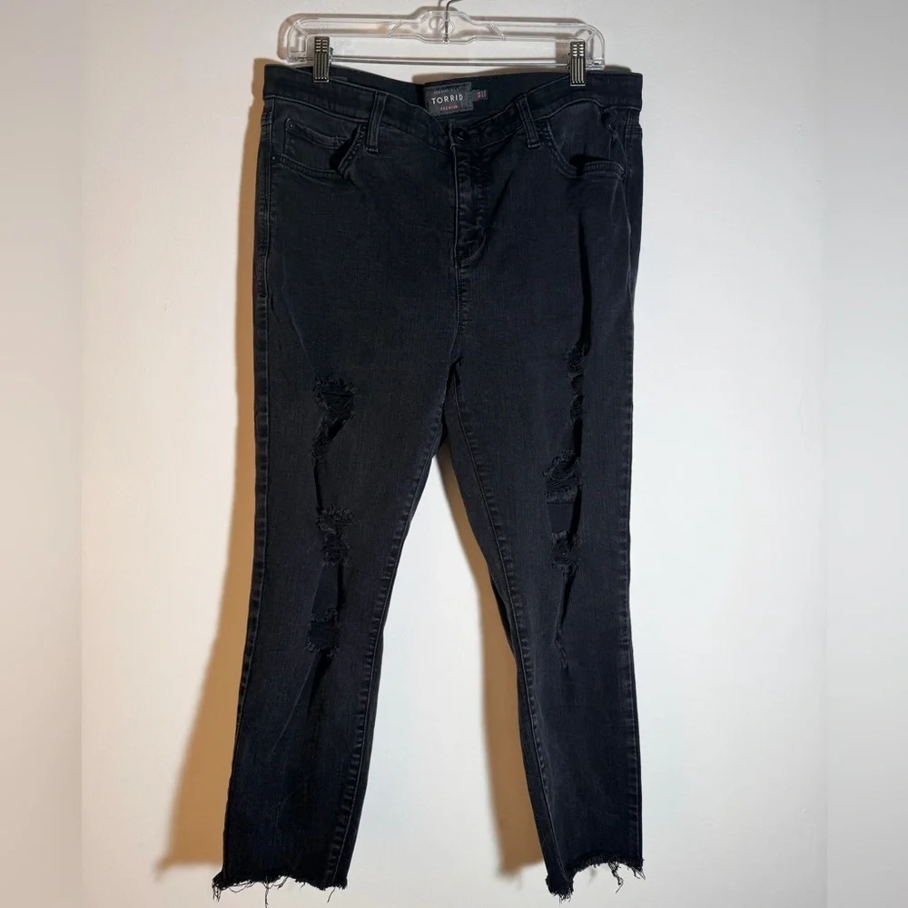 Torrid Women's Black Ripped Skinny Jeans